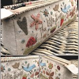 Little Things pencil case / Anni Downs